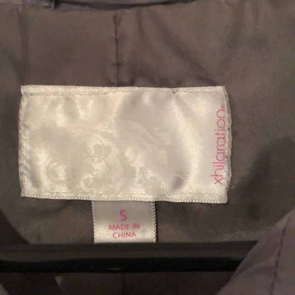 Gray windbreaker trench coat - Picture 4 of 4